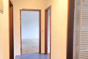 Gut aufgeteilte 2-3 Zimmer-Wohnung mit Stellplatz und Gartennutzung – Die vollständige Adresse der Immobilie erhältst du vom Anbieter., 42389 Langerfeld-Beyenburg, Wuppertal – Vorschaubild 4
