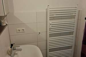 Von Privat_Schöne freie, modernisierte 2,5 - Zimmer ETW – Bothwellstraße 2, 24143 Gaarden-Ost, Kiel – Vorschaubild 10