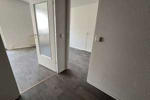 Erstbezug nach Sanierung ... erster in der WANNE :=) – Irkutsker Straße 245, 9119 Kappel, Chemnitz – Vorschaubild 2