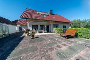 Einfamilienhaus mit riesiger Terrasse, wunderschönem Garten und viel Platz für Kreativität – Hauptstraße 13, 63695 Glauburg – Vorschaubild 13