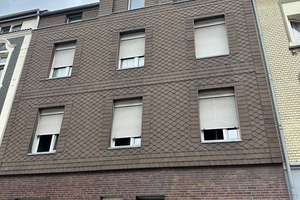 Handwerker/Investor? Drei - Vierfamilienhaus mit Ausbaureserve für nur VB 120.000 €