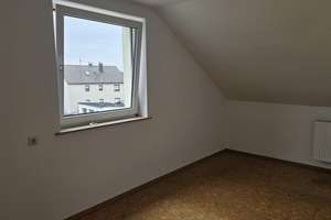 Schöne, Helle 3 Zimmer DG-Wohnung im Neufahrner Zentrum – Die vollständige Adresse der Immobilie erhältst du vom Anbieter., 85375 Neufahrn bei Freising – Vorschaubild 9