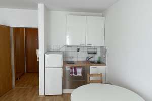 Geschmackvolle Wohnung mit einem Raum und EBK in Würuburg – Die vollständige Adresse der Immobilie erhältst du vom Anbieter., 97074 Frauenland, Würzburg – Vorschaubild 2