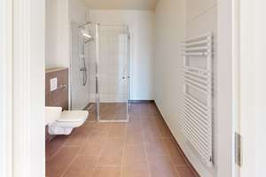 Moderne 2-Zimmer-Wohnung mit Terrasse und offenem Wohnkonzept – George-Sullivan-Ring 44, 68309 Käfertal, Mannheim – Vorschaubild 4