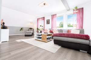 Großzügiges Einfamilienhaus mit Einliegerwohnung, Außenpool & modernem Energiekonzept – Die vollständige Adresse der Immobilie erhältst du vom Anbieter., 84051 Essenbach – Vorschaubild 2