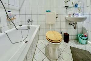 Kapitalanlage im Florakiez – Vermietete 1-Zimmer-Wohnung mit Altbaucharme – Die vollständige Adresse der Immobilie erhältst du vom Anbieter., 13187 Pankow (Ortsteil), Berlin – Vorschaubild 3