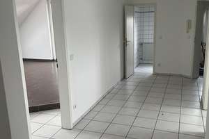 Gepflegte 4-Raum-DG-Wohnung mit Balkon in Paderborn – Ansgarstraße 10a, 33098 Kernstadt, Paderborn – Vorschaubild 9