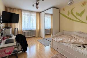 Investieren in Düsseldorf-Flingern | Vermietete Kapitalanlage mit Balkon & Aufzug | Provisionsfrei – 40233 Flingern Süd, Düsseldorf – Vorschaubild 3
