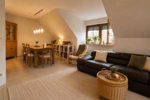 Lichtdurchflutete 2-Zimmer-Wohnung mit 64 m² und optionaler Garage