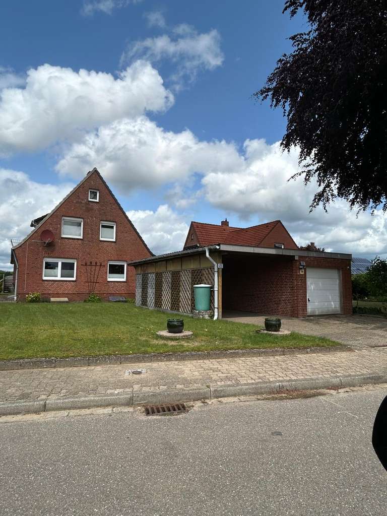 Immobilie in Osterrönfeld - Wohnen und leben in 1. Reihe am NOK!! Großzügiges Einfamilienhaus mit Einliegerwohnung! - Bild 3