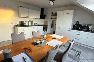 Charmante 2,5-Zimmer Dachgeschosswohnung in Mannheim-Feudenheim, frisch saniert – 68259 Feudenheim, Mannheim – Vorschaubild 2
