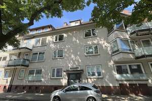 Solide Kapitalanlage in Essen-Rüttenscheid – vermietete Dachgeschosswohnung in gefragter Lage – Die vollständige Adresse der Immobilie erhältst du vom Anbieter., 45131 Rüttenscheid, Essen – Vorschaubild 2