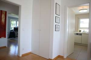 Lichtdurchflutete 3-Zimmer-Wohnung mit Blick auf die Stadt – Die vollständige Adresse der Immobilie erhältst du vom Anbieter., 70192 Killesberg, Stuttgart – Vorschaubild 6