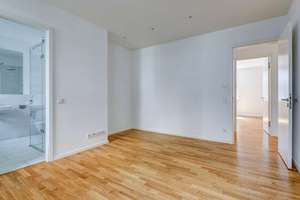 Großzügige Vier-Zimmer-Wohnung mit zwei Terrassen und  Tiefgaragenstellplatz. – Die vollständige Adresse der Immobilie erhältst du vom Anbieter., 10783 Schöneberg, Berlin – Vorschaubild 11