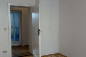 Frisch renovierte 3-Zimmer-Wohnung mit Parkett im Gärtnerplatzviertel – 80469 Gärtnerplatz, München – Vorschaubild 17