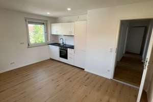 Frisch sanierte 3 Zimmer Wohnung