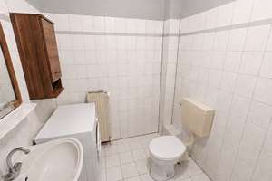 1 - Zimmer-Appartement mit Balkon & eigenem Parkplatz – Die vollständige Adresse der Immobilie erhältst du vom Anbieter., 26135 Drielaker Moor, Oldenburg (Oldenburg) – Vorschaubild 7