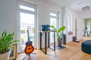 Exklusives Penthouse mit Dachterrasse und Whirlpool – Die vollständige Adresse der Immobilie erhältst du vom Anbieter., 10439 Prenzlauer Berg, Berlin – Vorschaubild 9