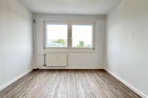 Sofort bezugsfertige 3-Zimmerwohnung mit Balkon und Aufzug in oberster Etage! – Spremberger Str. 6, 1239 Prohlis-Süd, Dresden – Vorschaubild 8