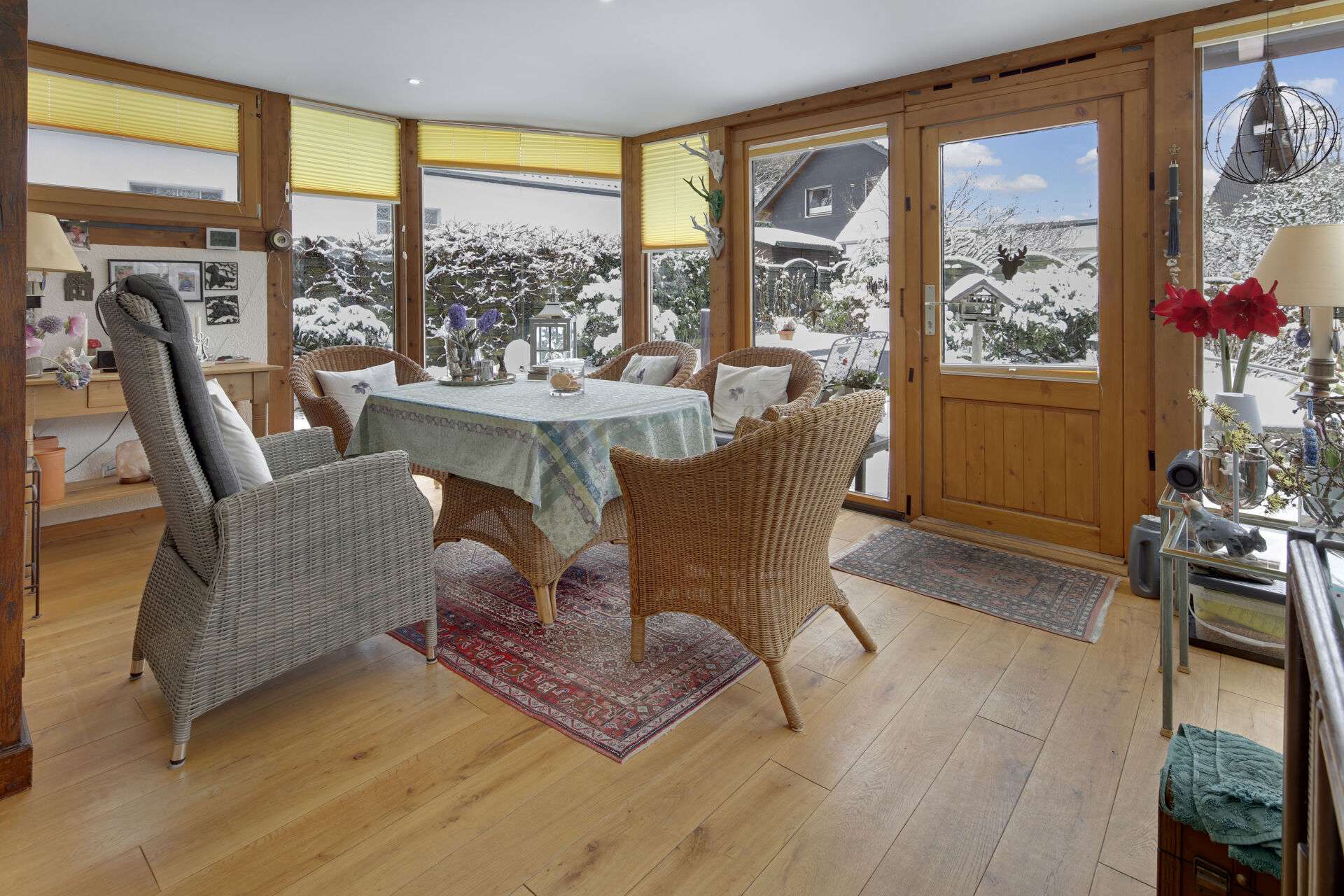 Immobilie in Marienheide - Wohnkomfort mit Charme! 
– DHH mit Wintergarten und Sauna - Bild 4