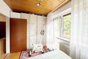 IMMOBILIEN SCHNEIDER -  Moosach - sonnige 3 Zimmer Wohnung mit EBK, Parkett und 2 Dachterrassen – Die vollständige Adresse der Immobilie erhältst du vom Anbieter., 80992 Alt-Moosach, München – Vorschaubild 12