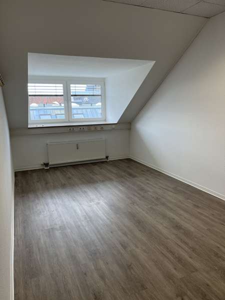 Büro - nach Renovierung