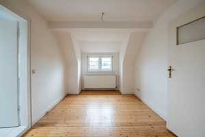 Wohnen im Grünen mit Potenzial: Bezugsfreies Haus mit Garten vor den Toren der Hauptstadt – Dallgowerstraße 46, 14612 Havelland (Kreis) – Vorschaubild 16