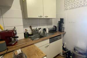 Lebendiges Stadtleben: 5-Zimmer-Wohnung in der Regensburger Innenstadt – Augustinerplatz 1B, 93047 Innenstadt, Regensburg – Vorschaubild 3