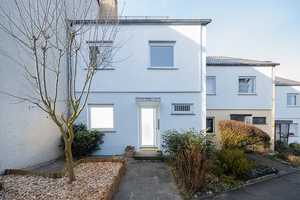 Modernisiertes Reihenmittelhaus mit Garten, Balkon und 5 Zimmern in Ostfildern Parksiedlung – Danziger Strasse 2, 73760 Esslingen (Kreis) – Vorschaubild 4