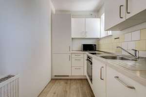 2-Zimmer-Wohnung mit Südost-Loggia, Aufzug und Tiefgarage – Die vollständige Adresse der Immobilie erhältst du vom Anbieter., 22049 Wandsbek (Ortsteil), Hamburg – Vorschaubild 3