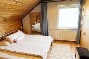 Büsum: Ruhig gelegenes Einfamilienhaus mit 6,5 Zimmer auf Eigenland – Die vollständige Adresse der Immobilie erhältst du vom Anbieter., 25761 Büsum – Vorschaubild 22