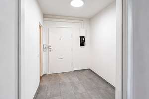 Lichtdurchflutete kernsanierte 1-Zimmer-Wohnung mit Balkon & Weitblick – bezugsfrei ab 01.08. – Muschelkalkweg 13, 12349 Buckow, Berlin – Vorschaubild 5