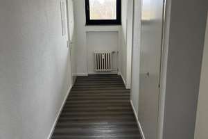 Sanierte 2-Raumwohnung in Krefeld zu vermieten – Die vollständige Adresse der Immobilie erhältst du vom Anbieter., 47803 Benrad-Nord, Krefeld – Vorschaubild 4