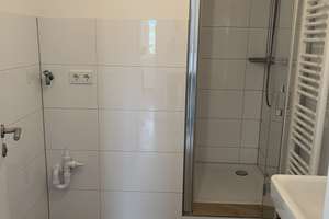 Zuhause mit viel Platz in Regensburg – 93049 Westenviertel, Regensburg – Vorschaubild 3