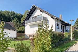 ***Landleben mit städtischer Nähe genießen....Großzügiges Zweifamilienhaus mit viel Platz*** – Freising (Kreis) – Vorschaubild 1