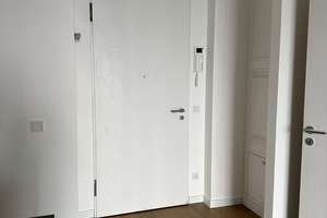 Moderne und helle 2-Zimmer Wohnung im 1. OG mit Aufzug in Hamburg-Eppendorf – Eppendorfer Landstraße 107, 20251 Eppendorf, Hamburg – Vorschaubild 2