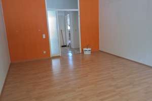 Wohnen mit Charakter: Großzügige 5-Zimmer-Wohnung in Köln-Longerich – Stommeler Str. 28, 50739 Longerich, Köln – Vorschaubild 2