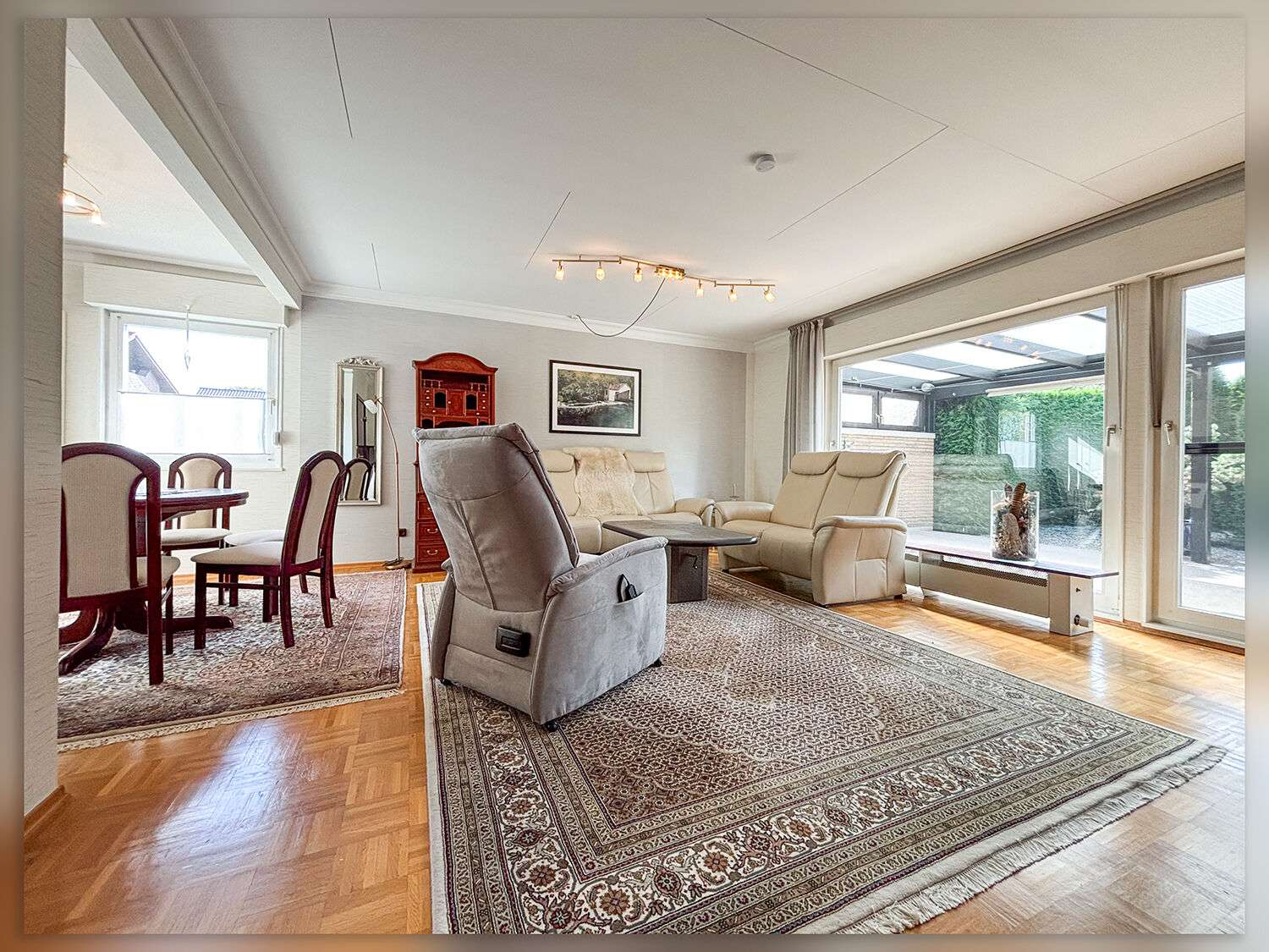 Immobilie in Velen - Platz für die ganze Familie – gepflegtes Haus mit zwei Wohnebenen auf einem Erbbaugrundstück - Bild 0