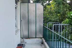 Zuhause mit Balkon und Einbauküche in Pempelfort