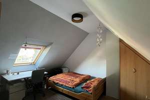 Modernes Reihenmittelhaus mit Südgarten & Garage in ruhiger Lage von Solingen-Wald – Die vollständige Adresse der Immobilie erhältst du vom Anbieter., 42719 Wald, Solingen – Vorschaubild 9