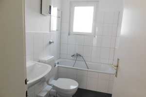 Renovierte, großzügige 2-Zimmer-Wohnung im EG – Jahnplatz 8, 45143 Essen – Vorschaubild 3