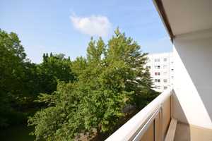 Ruhige 3-Zimmer-Wohnung in Neu-Olvenstedt zu vermieten! – Johannes-Göderitz-Str. 88, 39130 Magdeburg – Vorschaubild 6
