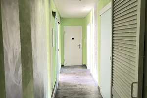 Möblierte 2-Zimmer-Wohnung in beliebter Citylage in Wuppertal-Elberfeld – ideal als 2er-WG! – Ronsdorfer Straße 25, 42119 Elberfeld, Wuppertal – Vorschaubild 2