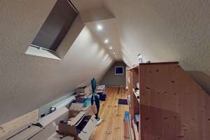 Luxuriöses Zweifamilienhaus mit Pool, Wellness & großem Garten in zentraler Lage von Hannover – Die vollständige Adresse der Immobilie erhältst du vom Anbieter., 30655 Groß-Buchholz, Hannover – Vorschaubild 38