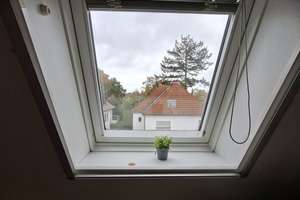 Ruhige 2-Zimmer-Dachgeschosswohnung für Einzelperson – Die vollständige Adresse der Immobilie erhältst du vom Anbieter., 30177 List, Hannover – Vorschaubild 1