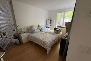 Helle 4-Zimmer-Wohnung mit Balkon in Stuttgart – Die vollständige Adresse der Immobilie erhältst du vom Anbieter., 70193 Hölderlinplatz, Stuttgart – Vorschaubild 4