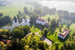 Absolute Rarität! Herrschaftliches Schloss-Anwesen in ländlich-idyllischer Lage von Mecklenburg! – Die vollständige Adresse der Immobilie erhältst du vom Anbieter., 19217 Wedendorfersee – Vorschaubild 4