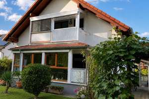 Zweifamilienhaus mit schönem Garten – Die vollständige Adresse der Immobilie erhältst du vom Anbieter., 79395 Neuenburg am Rhein – Vorschaubild 2
