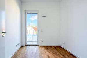 Kompakte Dachgeschosswohnung nah Schloß Charlottenburg - 2,5 Zimmer am Mierendorffplatz – Osnabrücker Straße 27, 10589 Charlottenburg, Berlin – Vorschaubild 10