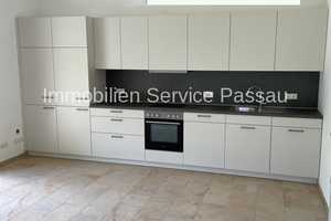 Moderne 2-Zimmer-Wohnung mitten in Fürstenzell mit Lift und Einbauküche. Erstbezug nach Sanierung. – Passau (Kreis) – Vorschaubild 1